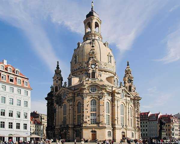 Фрауэнкирхе в Дрездене, построенная Георгом Бером