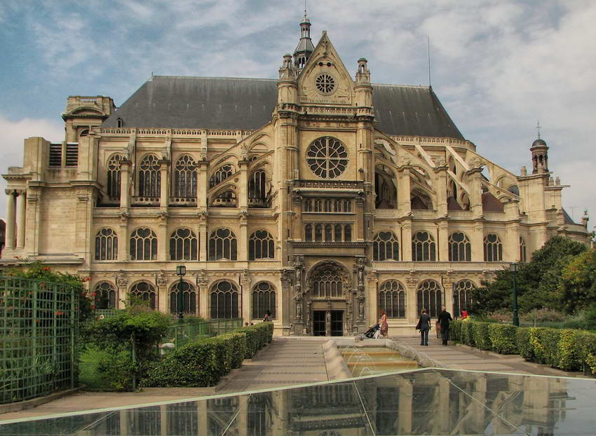 Рис. 203 - Жан д'Ардуэн Мансар де Жуи. Фасад церкви Сен-Эсташ в Париже